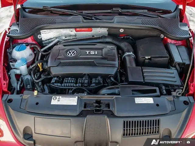 2017 Volkswagen Beetle Coupe Trendline | One Owner | Clean in Cars & Trucks in London - Image 12