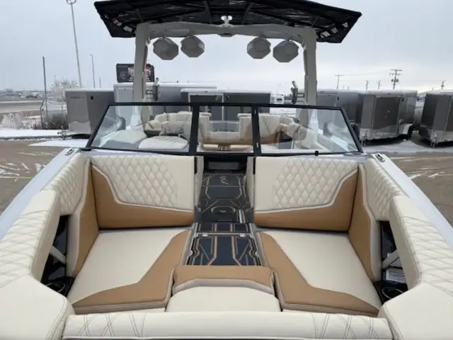 2026 Tige 24RZX in Powerboats & Motorboats in Saskatoon - Image 10