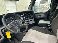 2020 FREIGHTLINER T12664ST;Heavy Duty Trucks - Conventional Truck w/ Sleeper Penske Location 525 MAC... (image 9)