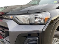 Used 2024 Chevrolet Colorado LT Crew Cab 4WD for Sale in Edmonton, AB | Low Mileage (17,000 km) | Bl... (image 8)
