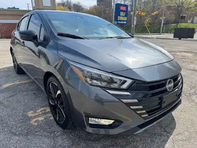 Keyless entry Back-up Camera Heated Seats Bluetooth Cruise Control AUX and much more Good condition...