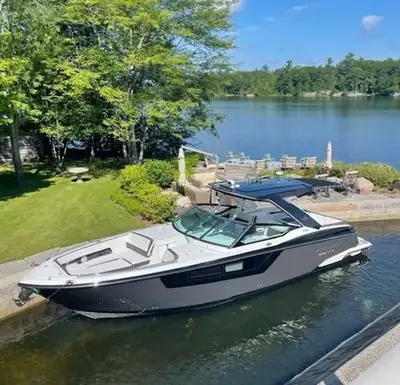 Bay Marine Sales Trades wanted 2020 Monterey 378SEMerc Twin 8.2 Mag Ho's Bravo 3s 120 hoursSeadeck c...