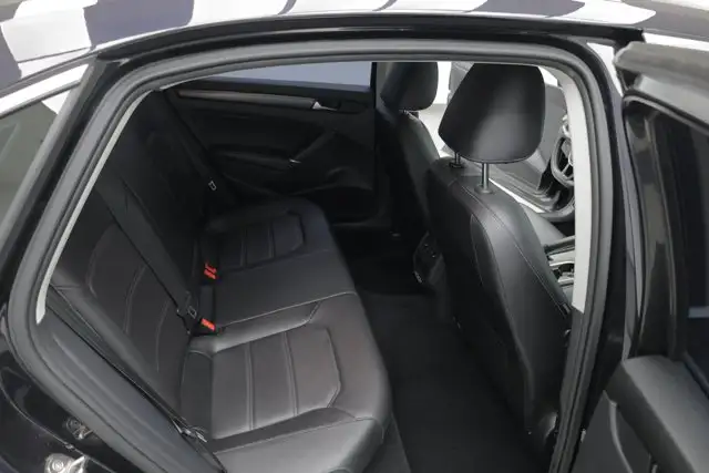 2021 Volkswagen Passat Highline5058298987734732813