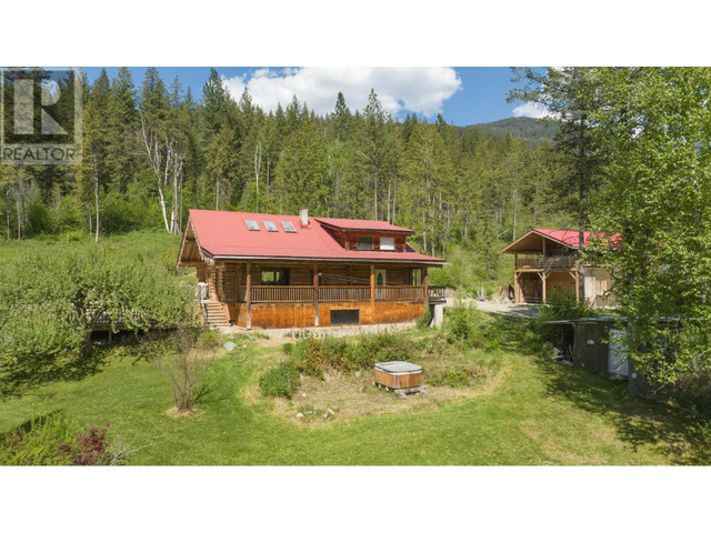193 North Fork Road Cherryville, British Columbia in Houses for Sale in Vernon