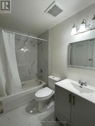 Gorgeous, Spacious, New upgrade property, 4 Bedrooms 2 bathrooms, new renovation for two bathrooms,...