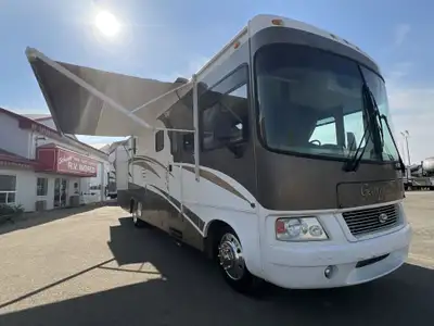 2006 Forest River Georgetown 359TS – A Lot of Motorhome for the Money! Looking for a Class A motorho...