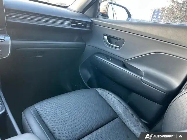 2024 Hyundai Kona Preferred Awd w/Trend Package | Leather in Cars & Trucks in Mississauga / Peel Region - Image 29
