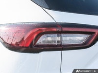 Navigate winter roads with confidence and year-round comfort in this remarkable previous daily renta... (image 7)