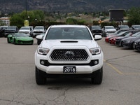 2018 Toyota Tacoma TRD Sport Sporty styling, legendary reliability, and proven off-road capability c... (image 1)