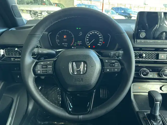 2025 Honda Civic Hatchback Sport in Cars & Trucks in City of Montréal - Image 23