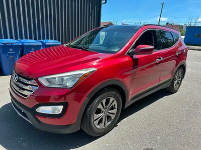 2014 Hyundai Santa Fe LIMITED AWD 4x4 Automatique 168 000 KM . *** COMME NEUF - LIKE NEW *** . MODÈL...