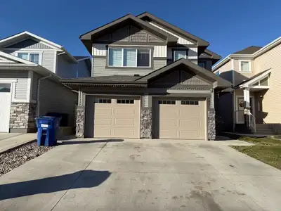 Brighton - Lovely New Build 2 Bedroom Basement Suite Available Immediately, 2 bedroom basement suite...