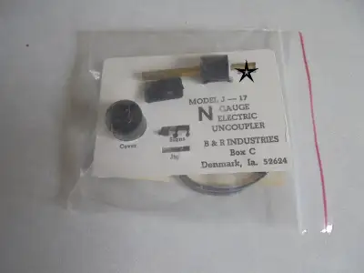 N-SCALE  REMOTE UNCOUPLER (e), View more