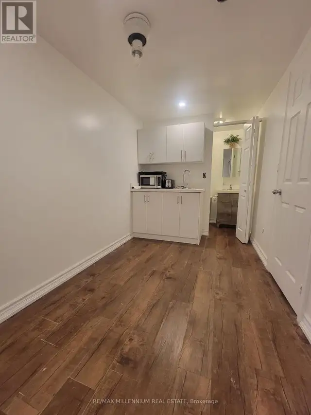 LOWER #2 - 66 OVERLORD CRESCENT Toronto (Malvern), Ontario in Long Term Rentals in Markham / York Region - Image 4