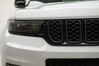 QUICK ORDER PACKAGE 23S SUMMIT -inc: Engine: 3.6L Pentastar VVT V6 w/ESS Transmission: 8-Speed Autom... (image 2)