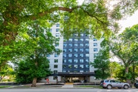 1 Month Rent Free + $500 Move-In Bonus + $250 Security Deposit Visit our Website: https://www.caprei... (image 1)