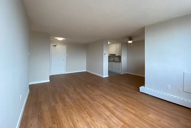 1 BDRM APARTMENT! CLOSE TO DOWNTOWN! ASHBURNHAM & MARIA in Long Term Rentals in Peterborough - Image 7