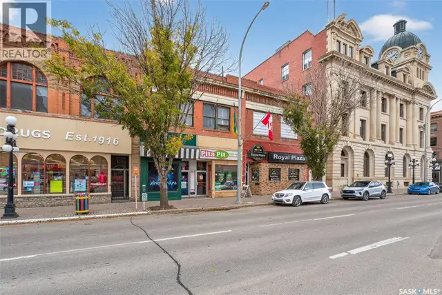 220-222 Main STREET N Moose Jaw, Saskatchewan in Commercial & Office Space for Sale in Moose Jaw - Image 7