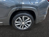 Welcome to Capital GMC! This AWD Gray Terrain Denali is the new top-of-the-line model bringing luxur... (image 8)