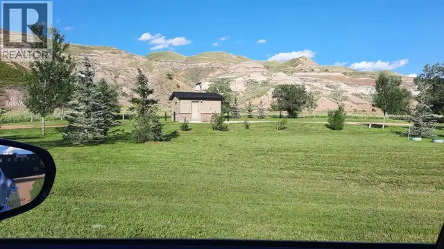 240 2 Avenue Drumheller, Alberta in Houses for Sale in Calgary - Image 25
