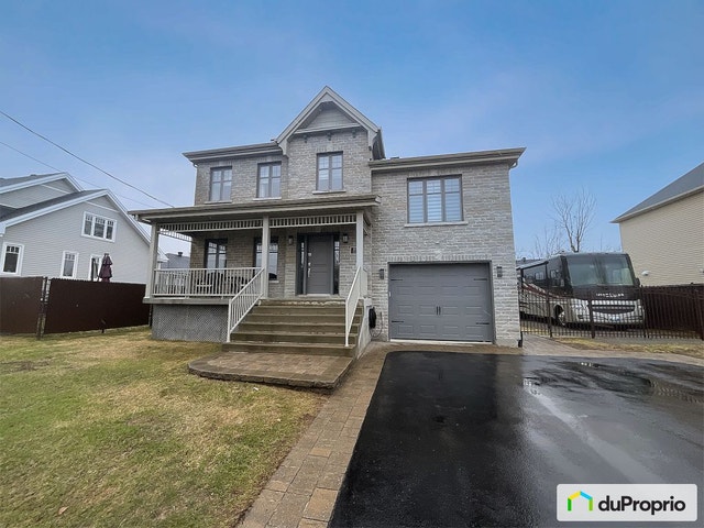 $810,000 - 2 Storey for sale in Rigaud — photo 1