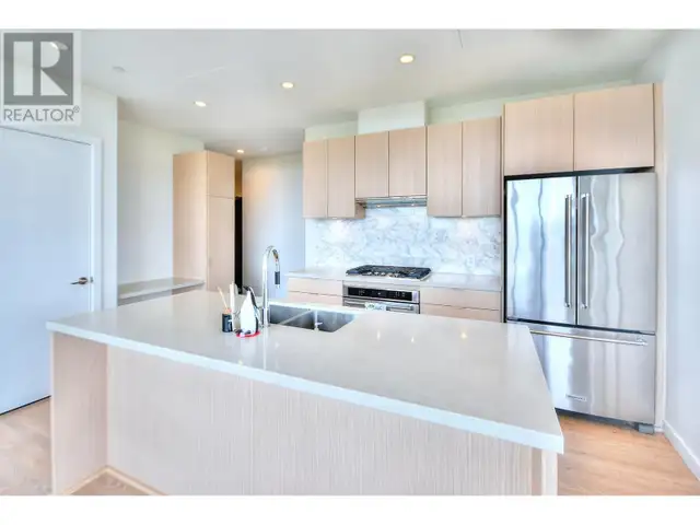 2802 530 WHITING WAY Coquitlam, British Columbia62864381540355122