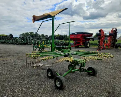 Single rotor, 4.6M New/Used : Used Condition : Good 2007 Krone 2007 Krone Swadro 46T - Rake ...