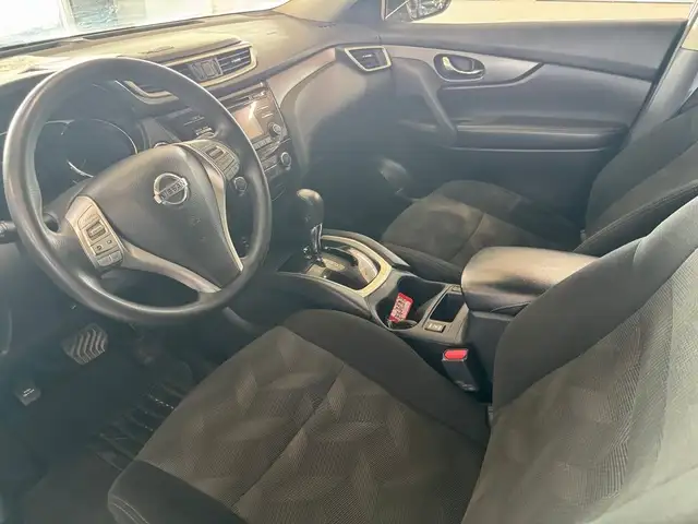 2016 Nissan Rogue AWD 4dr SV in Cars & Trucks in Longueuil / South Shore - Image 15