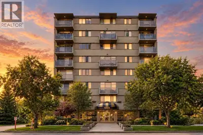 Investment opportunity or the perfect lock-and-go lifestyle! Life in the Beltline begins with the fr...