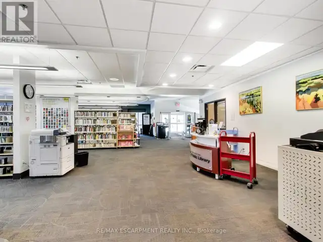 100 - 540 PLAINS ROAD E Burlington (LaSalle), Ontario in Commercial & Office Space for Sale in Oakville / Halton Region - Image 16