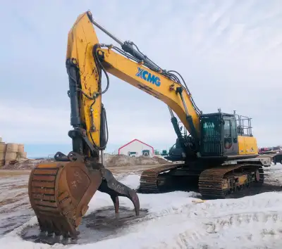 2017 XCMG 470 excavator Comes with Digging bucket with thumb 75% U/C Our goal is to suit our custome...