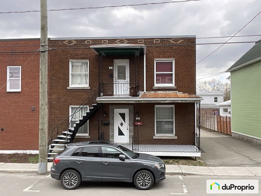 $699,900 - Duplex for sale in Terrebonne (Terrebonne) — photo 1