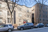 Semi-renovated Akelius studio apartment for rent. Located near Du Fort in the Downtown - Guy Concord... (image 5)