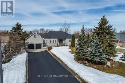 Located on a prestigious country cul-de-sac, minutes to Orangeville amenities, this quality, custom-...