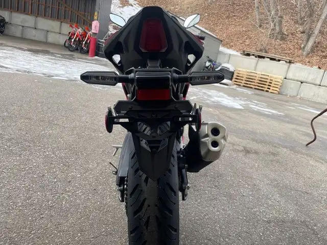 2025 Honda CBR500R in Street, Cruisers & Choppers in Calgary - Image 18