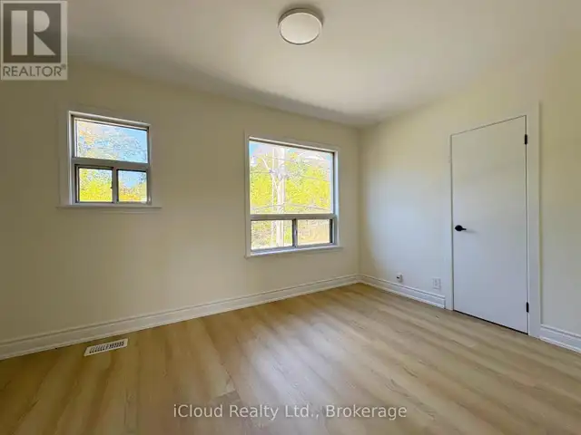 UPPER - 1373 DAVENPORT ROAD Toronto (Dovercourt-Wallace Emerson- in Long Term Rentals in City of Toronto - Image 3