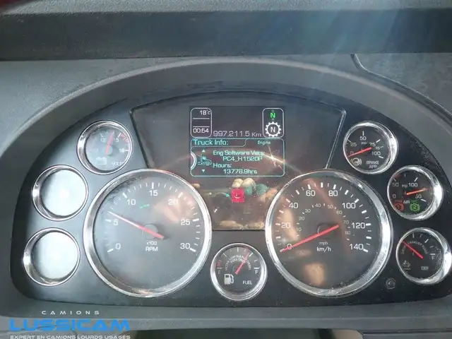 2020 Kenworth T680 in Heavy Equipment in Longueuil / South Shore - Image 16