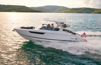 Welcome to Rallye Motoplex & Marine. Call for exclusive pricing! 2026 Cobalt Boats R31 SterndriveThe...