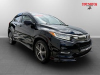 A practical compact SUV with a refined interior, all-wheel-drive capability, and convenient tech fea... (image 2)