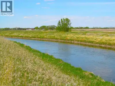 Stunning 5.06-Acre Parcel for Sale – Zoned R-RUR (Residential Rural) This beautiful flat acreage off...