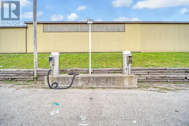 683 11TH STREET Hanover, Ontario in Commercial & Office Space for Sale in Owen Sound - Image 12