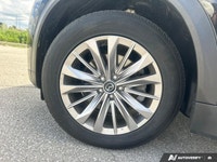 The advertised vehicle price is based on a promotional finance offer. Customers who purchase the veh... (image 8)