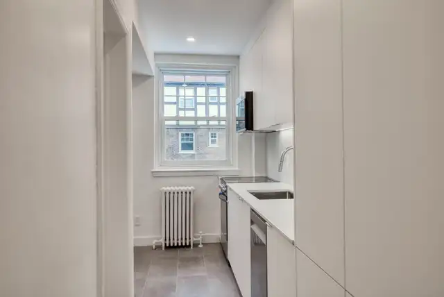 spacious 3.5 for rent, June 1, Snowdon, HEC, UdeM - ID 4425