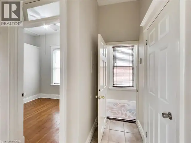 443 WENTWORTH Street N Hamilton, Ontario in Commercial & Office Space for Sale in Mississauga / Peel Region - Image 30