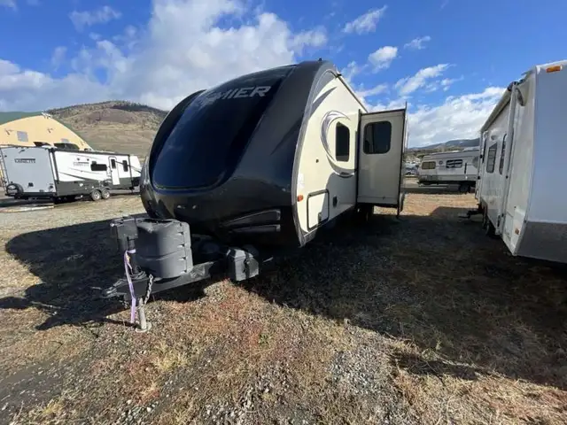2017 Keystone RV Premier Ultra Lite 26RBPR in Travel Trailers & Campers in Kamloops - Image 20