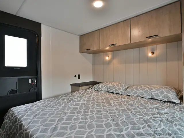2026 GREY WOLF 27GHBL in Travel Trailers & Campers in St. Albert - Image 21