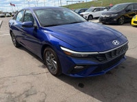 2024 HYUNDAI ELANTRA PREFERRED * REMOTE START * HEATED STEERING WHEEL FEATURES INCLUDE: - Proximity... (image 7)