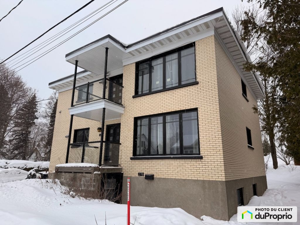 $520,000 - Triplex for sale in Levis — photo 1