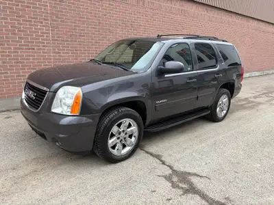 GREY ON BLACK LEATHER, NON SMOKER, NO ACCIDENTS, SUNROOF, 2 SETS OF RIMS AND TIRES, SLT, 4X4, 5.3L V...