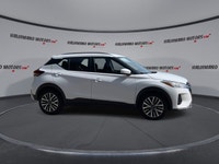 // ACCIDENT FREE!! // Discover smart, city-ready versatility with this used 2025 Nissan Kicks Play S... (image 8)